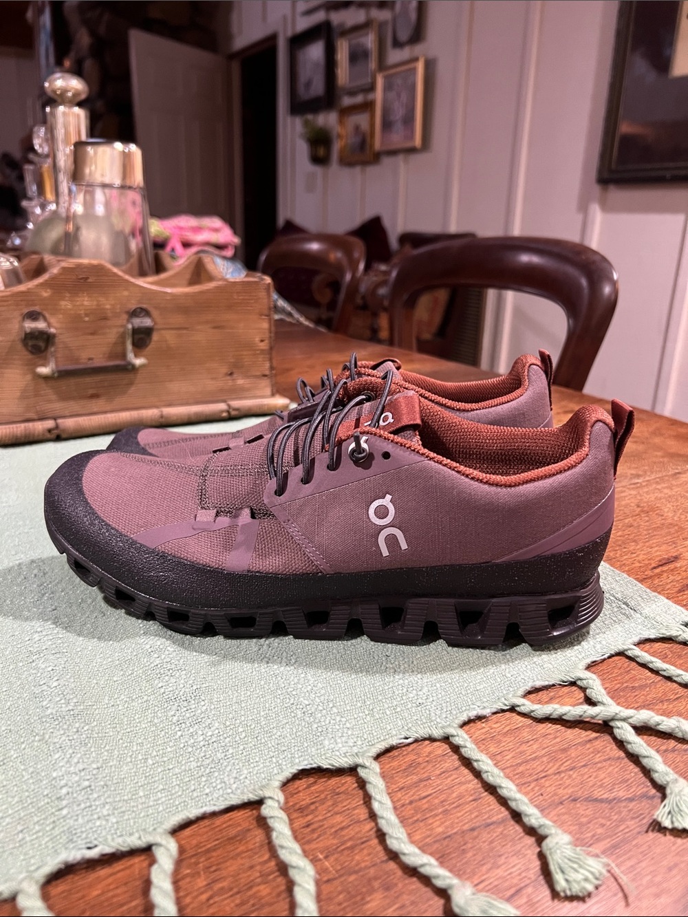 NWOT On Cloud Dip Running Shoe in Grape Pebble Colorway